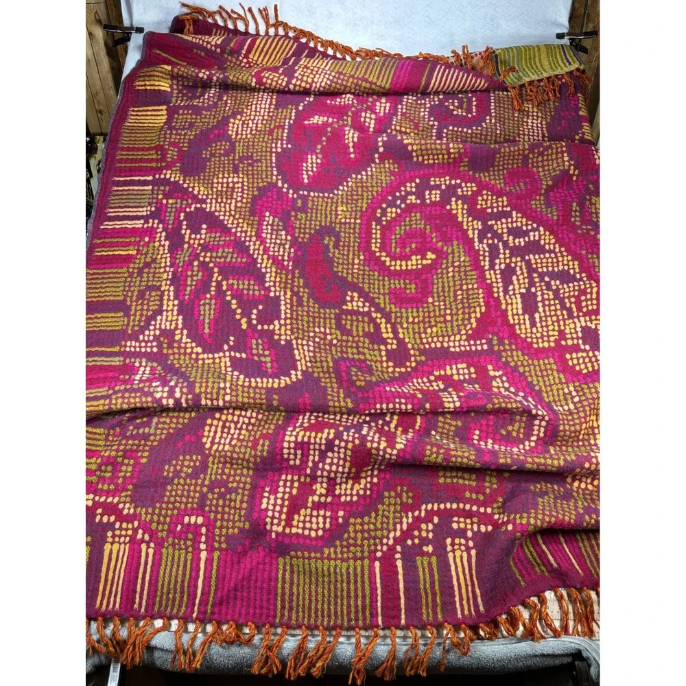 Shingora Home 100% Wool Throw Blanket Reversible Paisley Fringe Pink Gold India